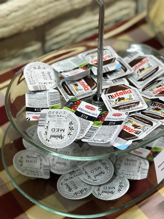 Hotel Merlot Opuzen  エクステリア 写真